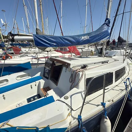 Cosy Boat Bateau-hôtel